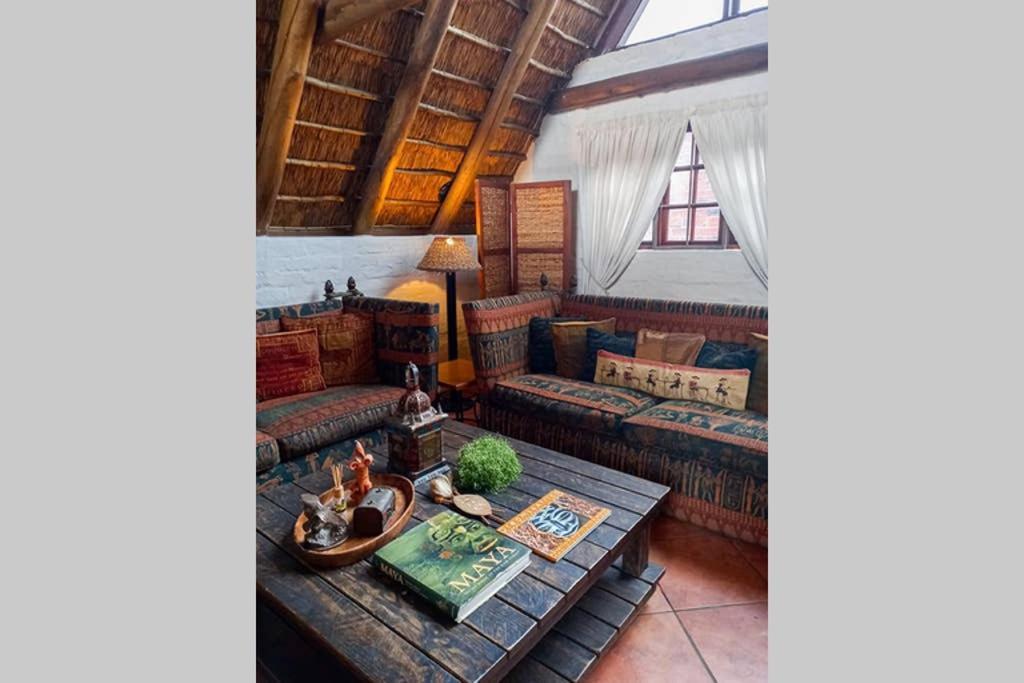 Pantera Lodge&Cheetah Cottage Johannesburg Bagian luar foto