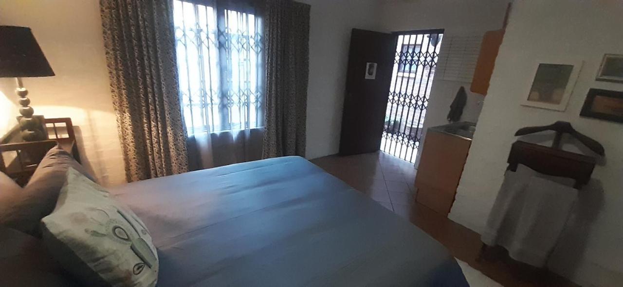 Pantera Lodge&Cheetah Cottage Johannesburg Bagian luar foto